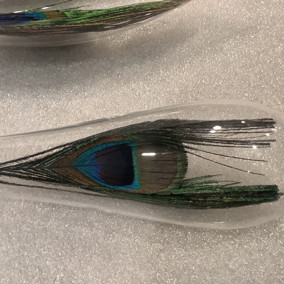 Vintage Glass Teardrop Christmas Ornament with Peacock Feather Inside Set of 3 - Picture 8 of 10